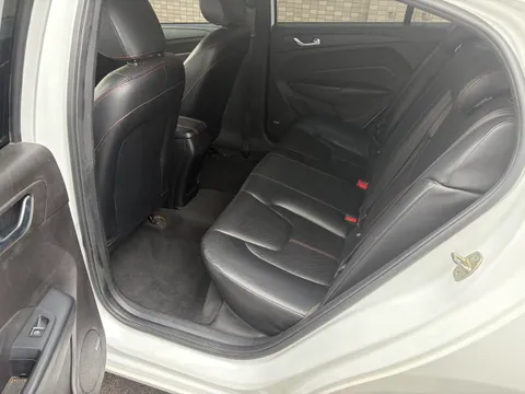 Chery Arrizo 5
