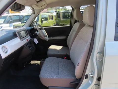 Daihatsu Mira Tocot