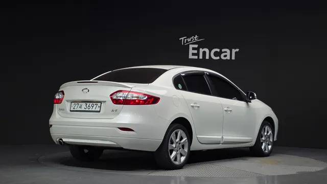 Renault SM3