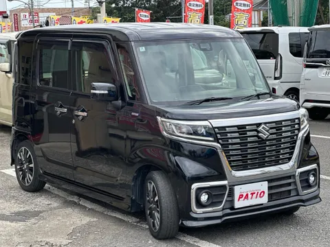 Suzuki Spacia Custom