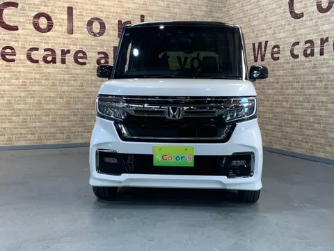 Honda N-BOX Custom
