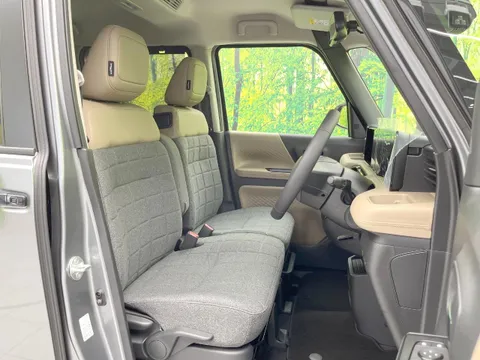 Mitsubishi Delica Mini