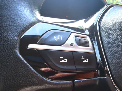 Peugeot 4008