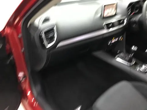 Mazda Axela Sport
