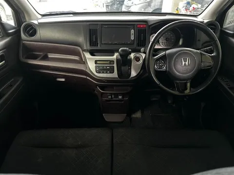 Honda N-WGN Custom