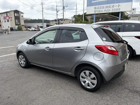 Mazda Mazda2 (Demio)