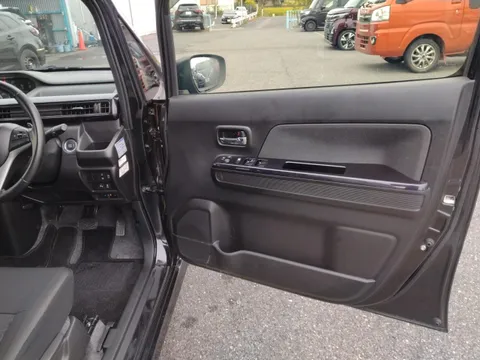 Suzuki Wagon R Stingray