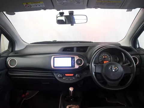 Toyota Yaris (Vitz)