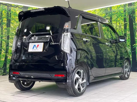Honda N-WGN Custom