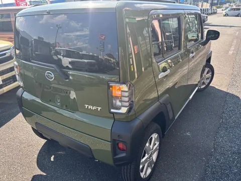 Daihatsu Taft