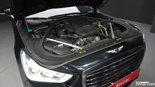 Genesis G90 (EQ900)