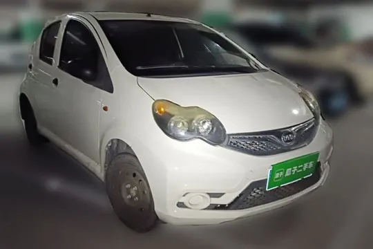 BYD F0