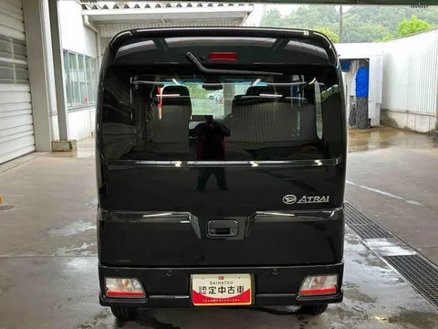 Daihatsu Atrai