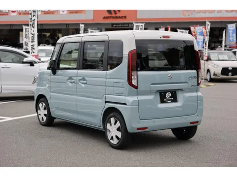 Suzuki Spacia