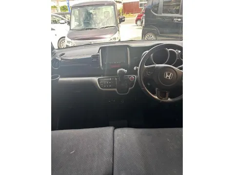 Honda N-BOX Plus Custom