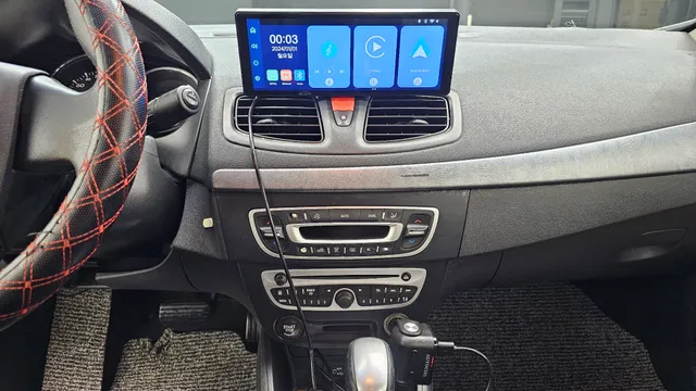 Renault SM3