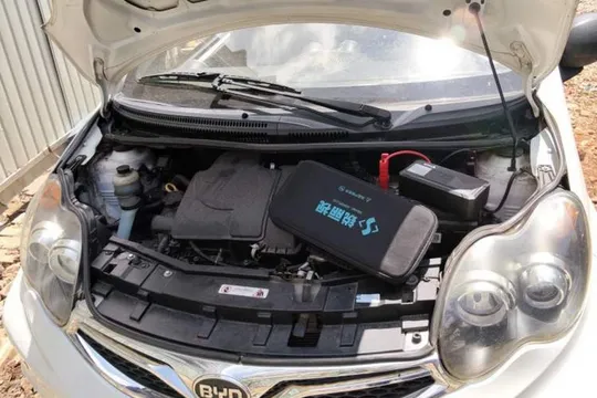 BYD F0