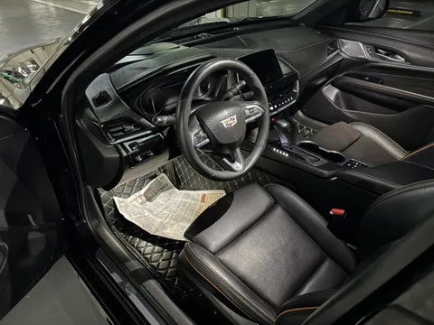 Cadillac CT4