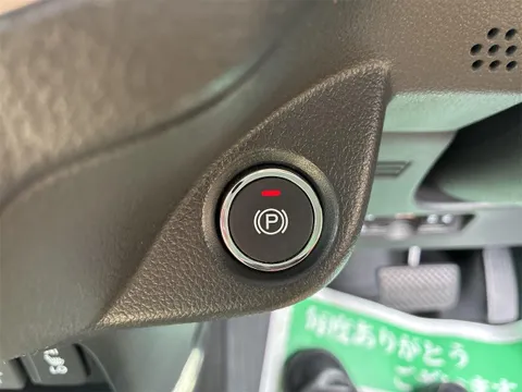 Honda N-BOX Slash