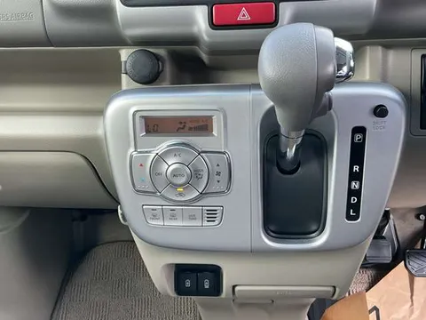 Nissan Clipper Rio