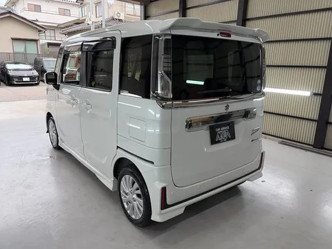 Suzuki Spacia Custom