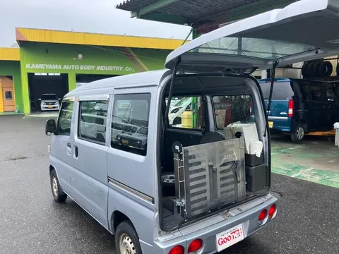 Mitsubishi Minicab Van