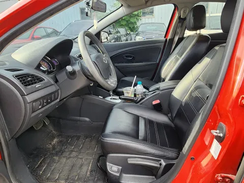 Renault SM3