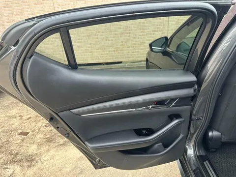 Mazda MAZDA3 Fastback