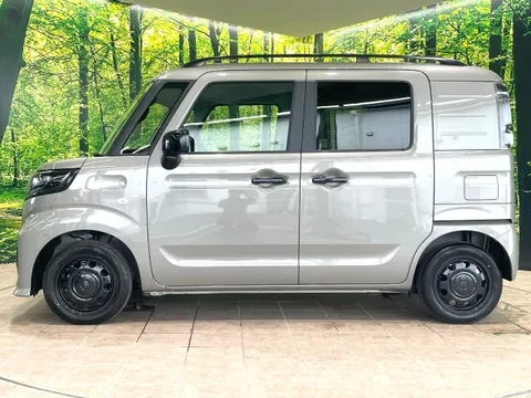 Suzuki Spacia Base