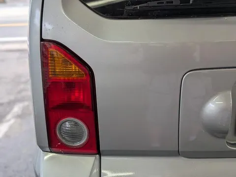 Daihatsu Naked