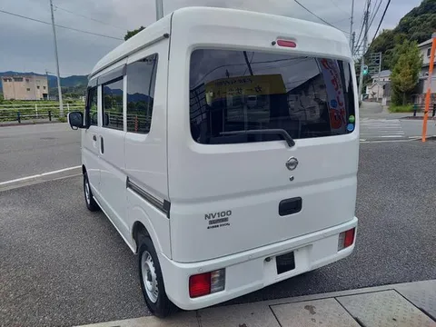 Nissan Clipper