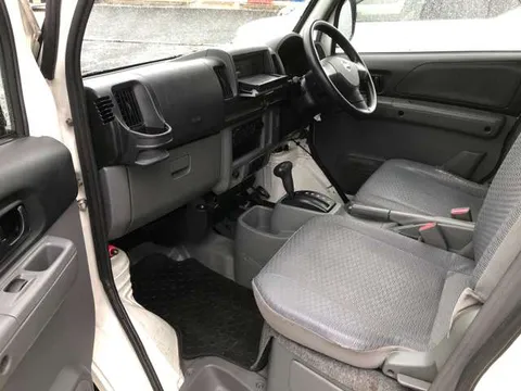 Nissan Clipper