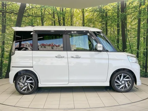 Suzuki Spacia Custom