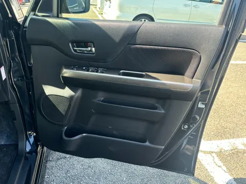 Suzuki Spacia Custom Z