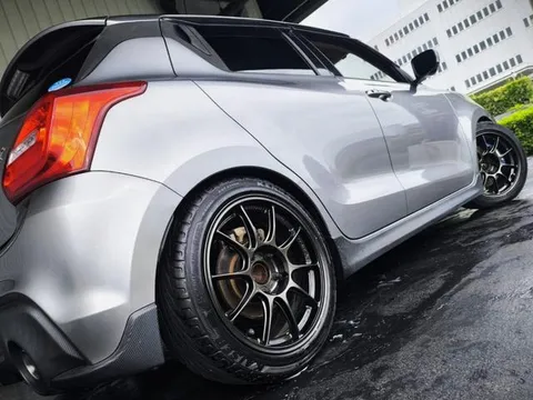 Suzuki Swift Sport
