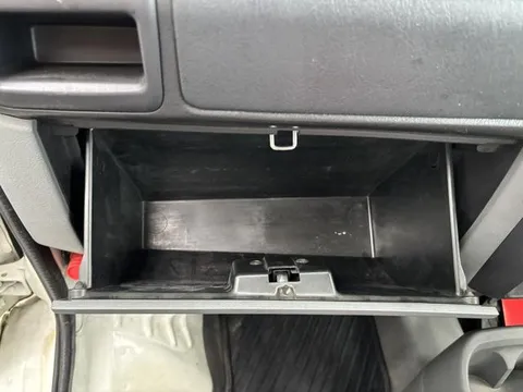Mitsubishi Minicab Van