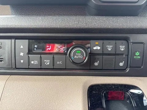 Honda N-BOX Joy