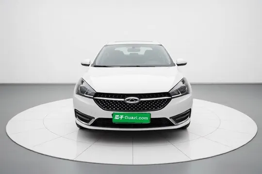 Chery Arrizo 5