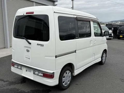 Daihatsu Atrai Wagon
