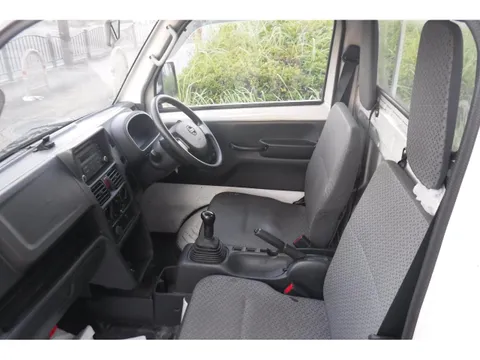 Nissan Clipper Truck