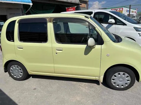 Daihatsu Move Latte
