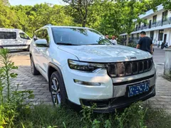 Jeep Grand Commander