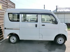 Mitsubishi Minicab Van
