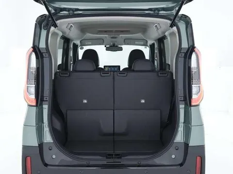 Mitsubishi Delica Mini