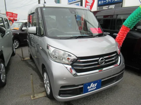 Nissan Dayz Roox