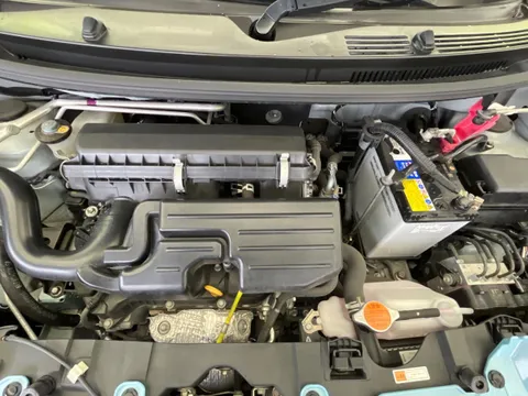 Daihatsu Mira Tocot