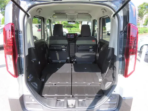 Suzuki Spacia Gear