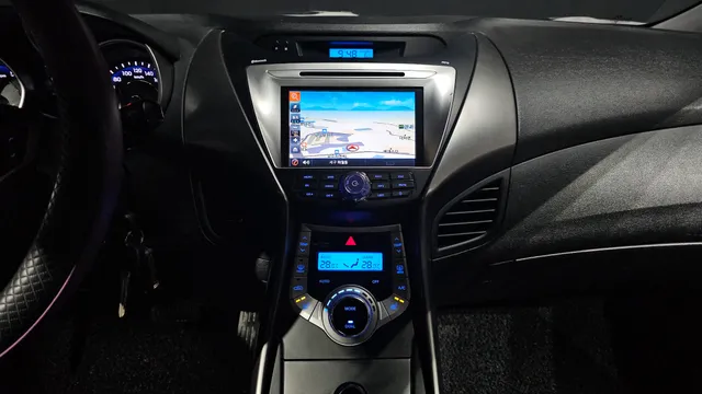 Hyundai Elantra (Avante)