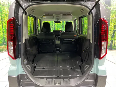 Suzuki Spacia Gear