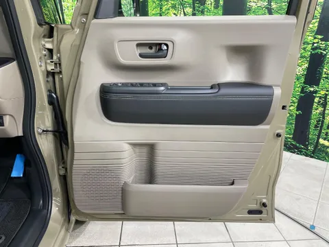 Honda N-BOX Joy